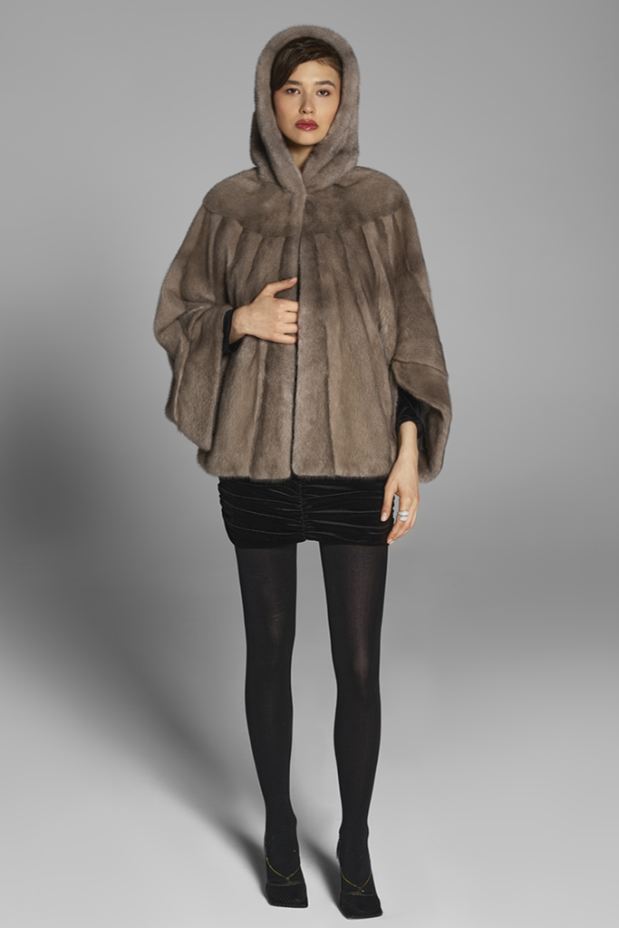 Haina de blana naturala de vizon (nurca), cu gluga, 019K, Blue Iris, Aria, Carolina Design Haina de blana naturala de vizon (nurca), cu gluga, 019K, Blue Iris, Aria, Carolina Design