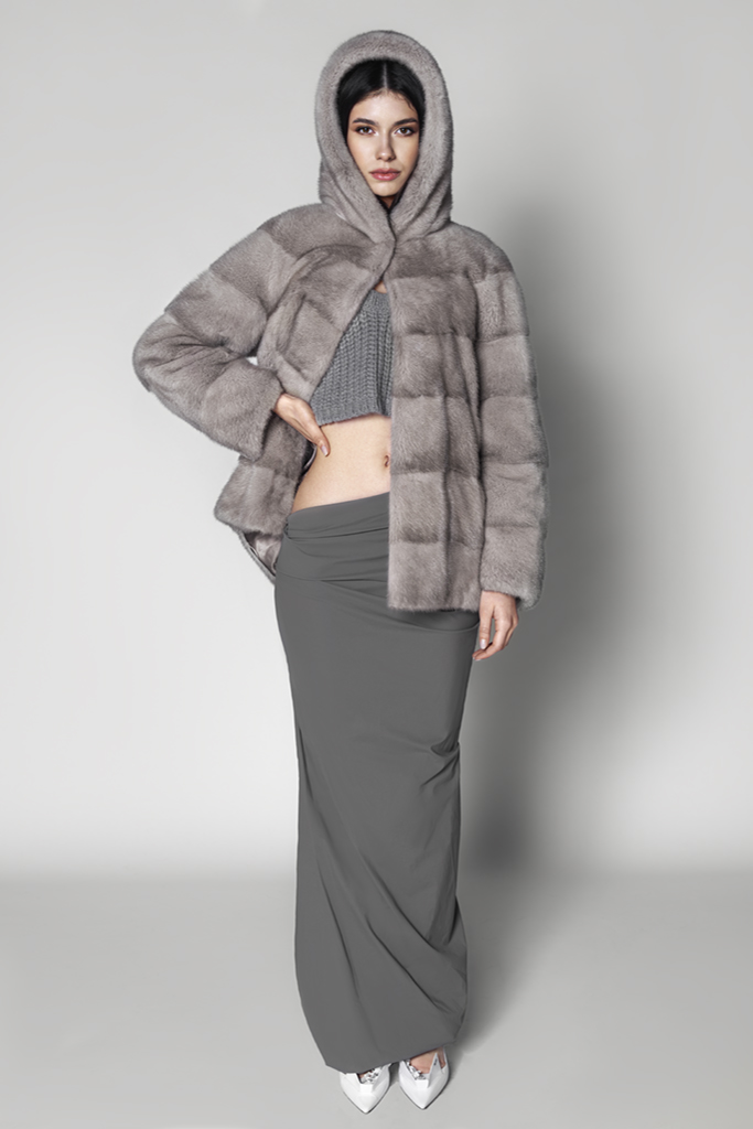 Haina de blana naturala de vizon ( nurca ) , cu gluga ,  8490.G.70 , Blue Iris , Carolina Design Haina de blana naturala de vizon ( nurca ) , cu gluga ,  8490.G.70 , Blue Iris , Carolina Design