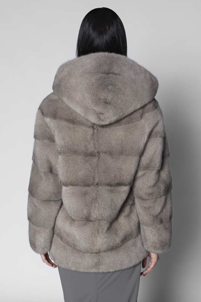 Haina de blana naturala de vizon ( nurca ) , cu gluga ,  8490.G.70 , Blue Iris , Carolina Design Haina de blana naturala de vizon ( nurca ) , cu gluga ,  8490.G.70 , Blue Iris , Carolina Design