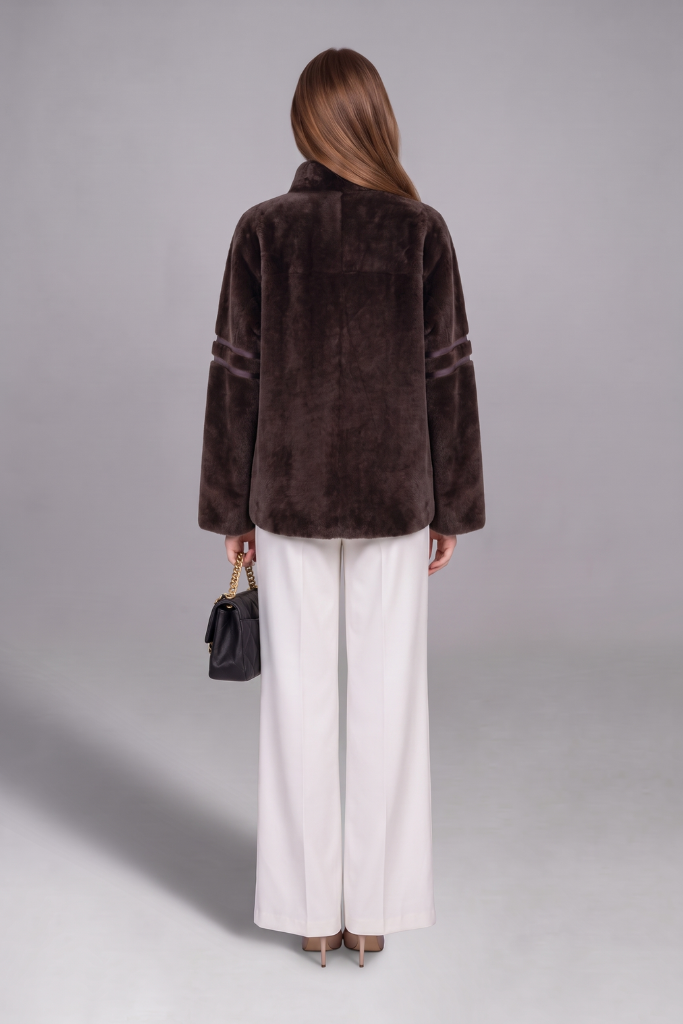 Haină din blană naturală de miel Merinos, Elysia, 2712, Light Brown, Carolina Design Haină din blană naturală de miel Merinos, Elysia, 2712, Light Brown, Carolina Design