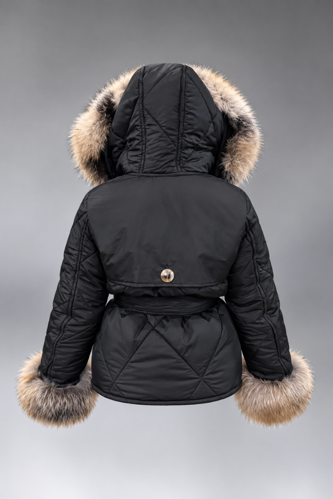 Geacă Parka Scurtă Impermeabilă cu blană naturală de vulpe canadiană, Thalia, DO 60, Negru, Carolina Design Geacă Parka Scurtă Impermeabilă cu blană naturală de vulpe canadiană, Thalia, DO 60, Negru, Carolina Design