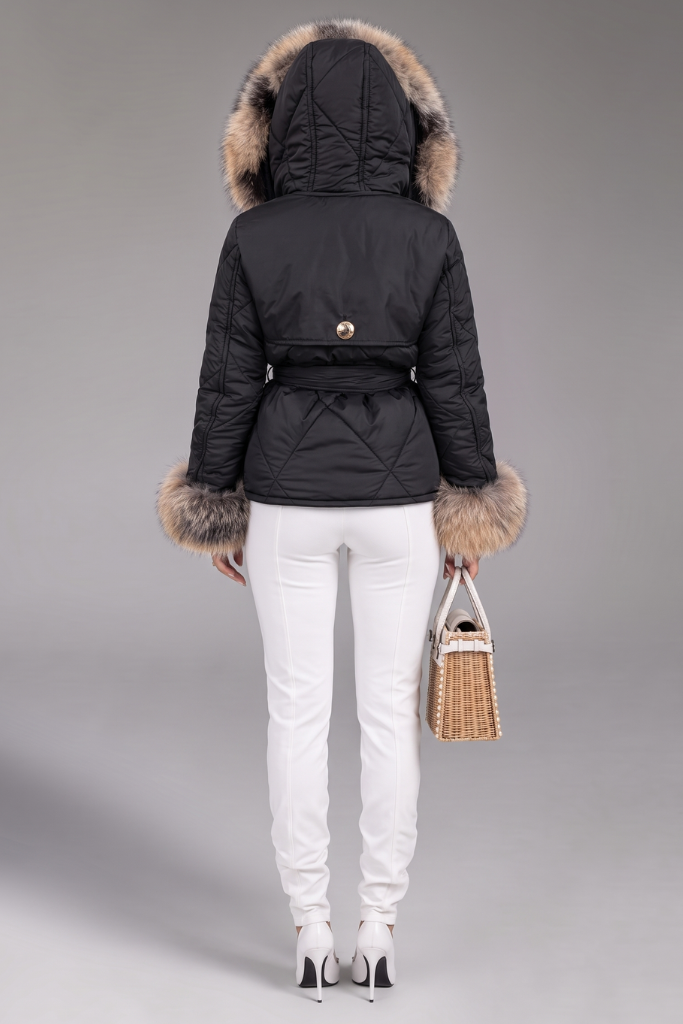 Geacă Parka Scurtă Impermeabilă cu blană naturală de vulpe canadiană, Thalia, DO 60, Negru, Carolina Design Geacă Parka Scurtă Impermeabilă cu blană naturală de vulpe canadiană, Thalia, DO 60, Negru, Carolina Design