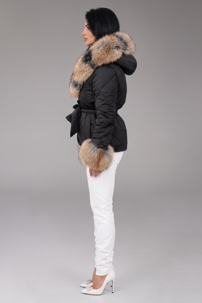 Geacă Parka Scurtă Impermeabilă cu blană naturală de vulpe canadiană, Thalia, DO 60, Negru, Carolina Design Geacă Parka Scurtă Impermeabilă cu blană naturală de vulpe canadiană, Thalia, DO 60, Negru, Carolina Design