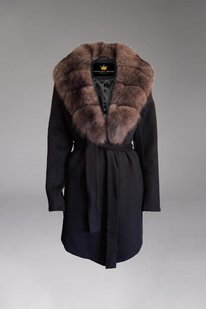 Palton Alpaka Zibellino scurt cu guler din blana naturala de vulpe samur, Negru, Aurelia, Carolina Design Palton Alpaka Zibellino scurt cu guler din blana naturala de vulpe samur, Negru, Aurelia, Carolina Design