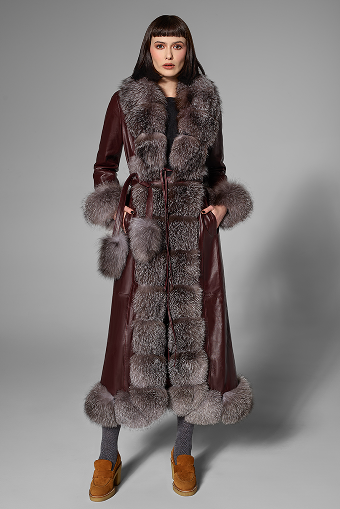 Palton din piele naturala cu blana naturala de Vulpe Argintie, Burgundy, Dua Lipa, Carolina Design