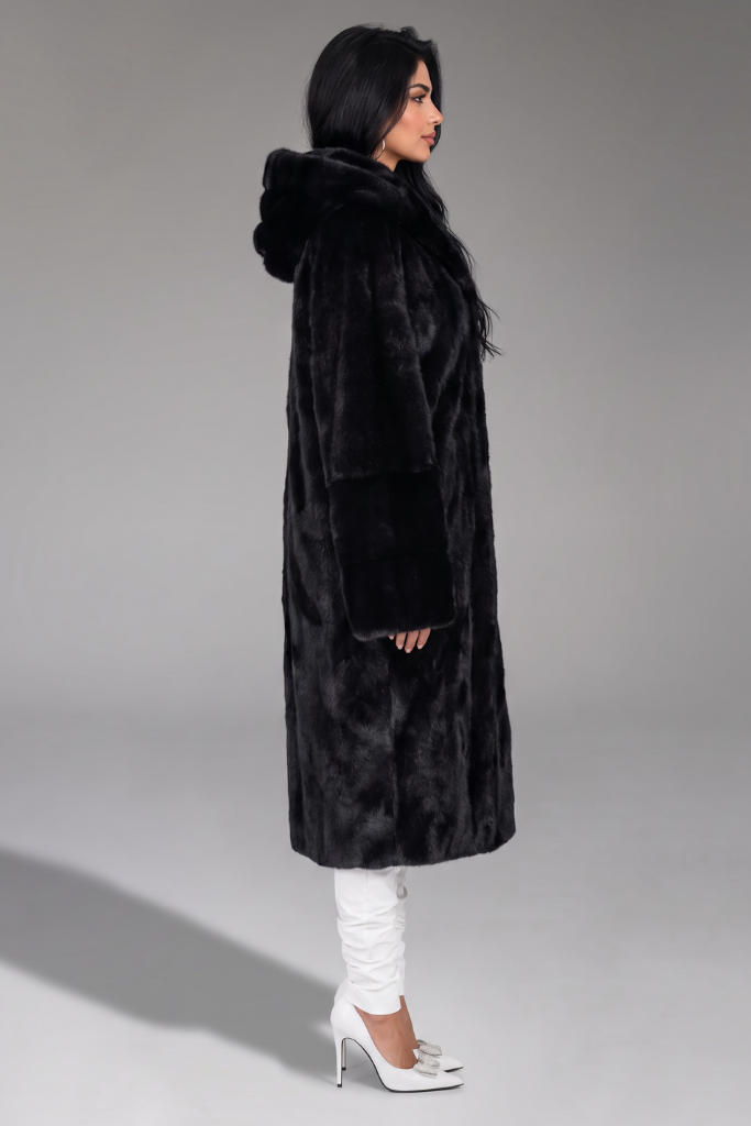 Haină din blană naturală de vizon, cu glugă, THE M140, Seraphina, Negru, Carolina Design Haină din blană naturală de vizon, cu glugă, THE M140, Seraphina, Negru, Carolina Design