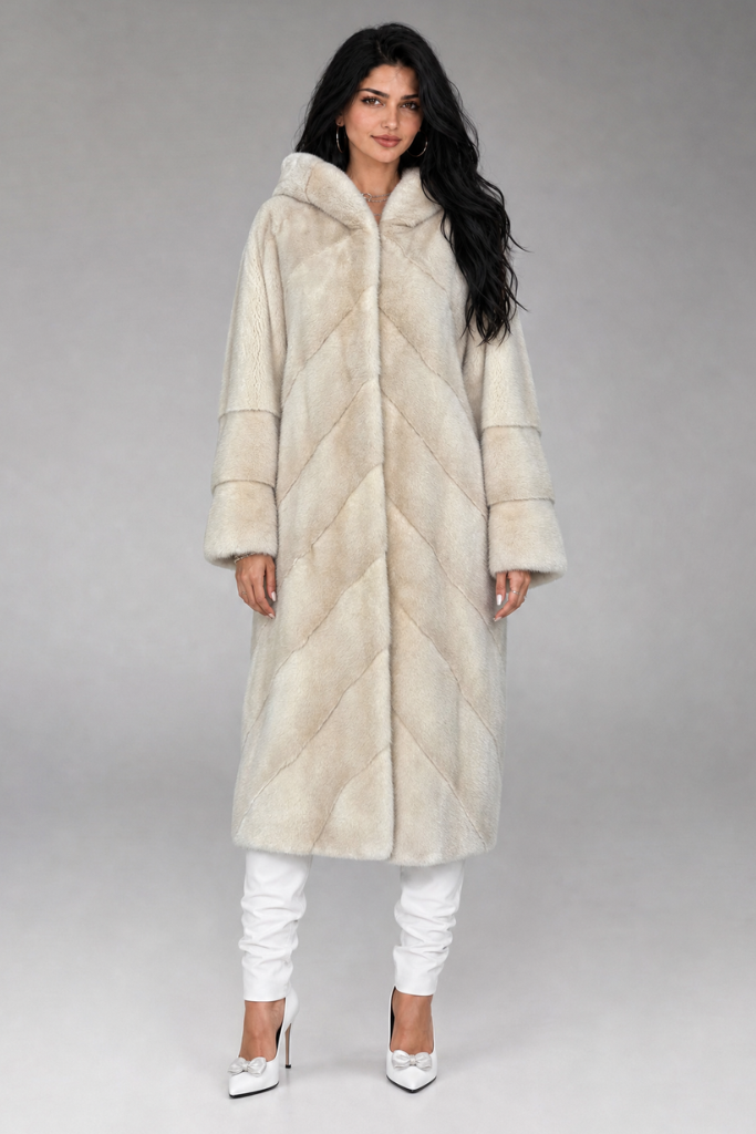 Haină din blană naturală de vizon, cu glugă, THE M140, Palomino, Negru, Carolina Design Haină din blană naturală de vizon, cu glugă, THE M140, Palomino, Negru, Carolina Design