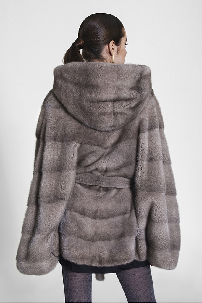 Haina de blana naturala de vizon (nurca) cu gluga si cordon, 007K, Blue Iris, Arielle, Carolina Design